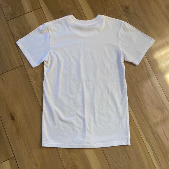 NWOT SHEIN T-Shirt - Picture 3 of 4